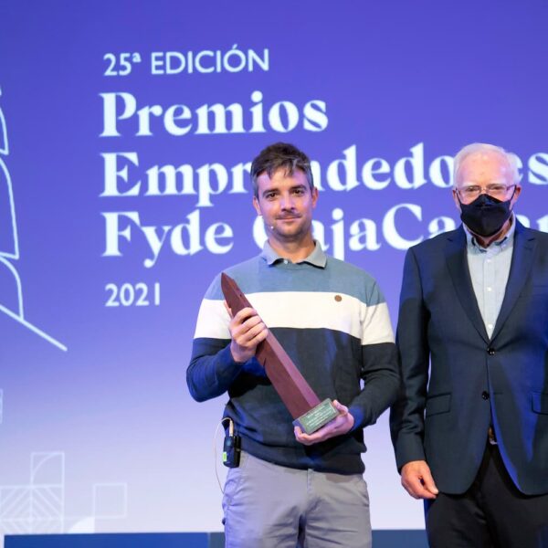 Cajacanarias Noticia Premios Fyde 1