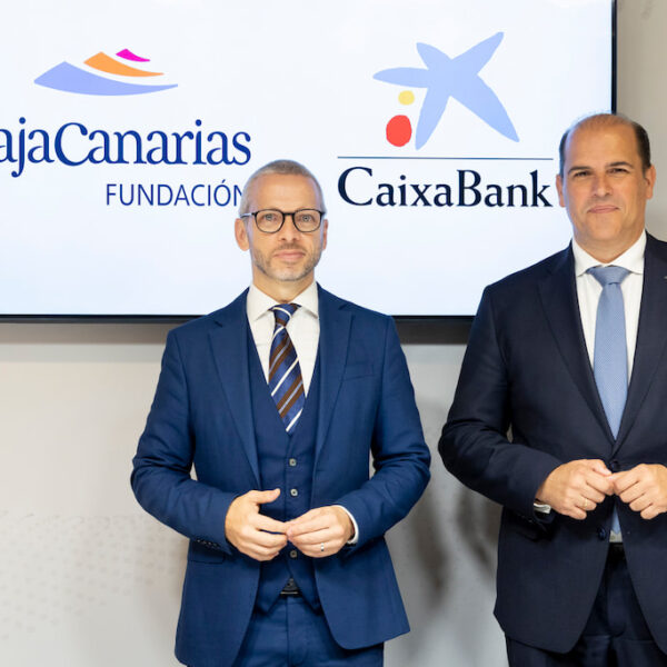 La Fundación CajaCanarias y CaixaBank firman un convenio para desarrollar la nueva edición del Foro Nueva Economía, Nueva Empresa