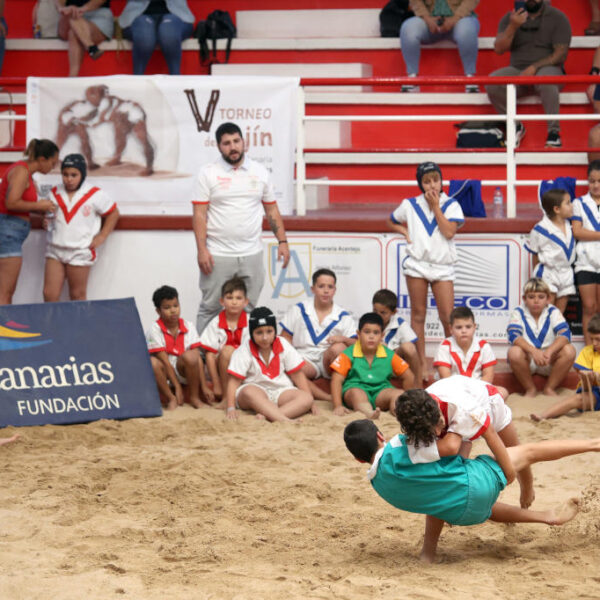 V Torneo del Fajín de Lucha Canaria Prebenjamines - Benjamines