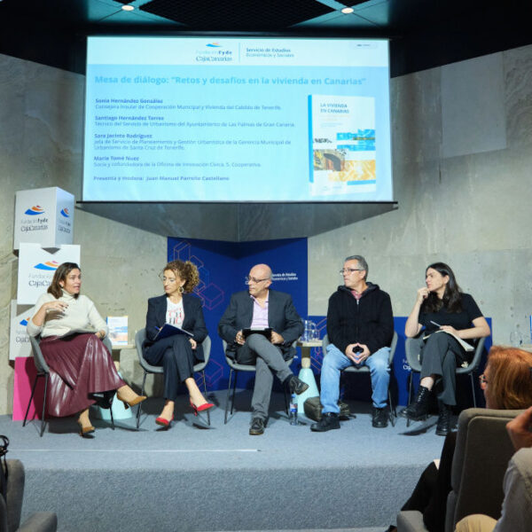 La Fundación Fyde CajaCanarias presenta el libro La vivienda en Canarias. Situación, perspectivas y propuestas